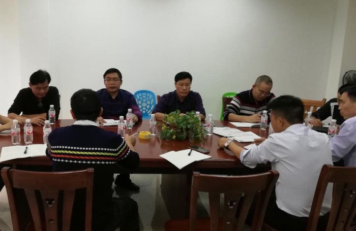 1聚会现场。；；屏⒉ 摄1.jpg