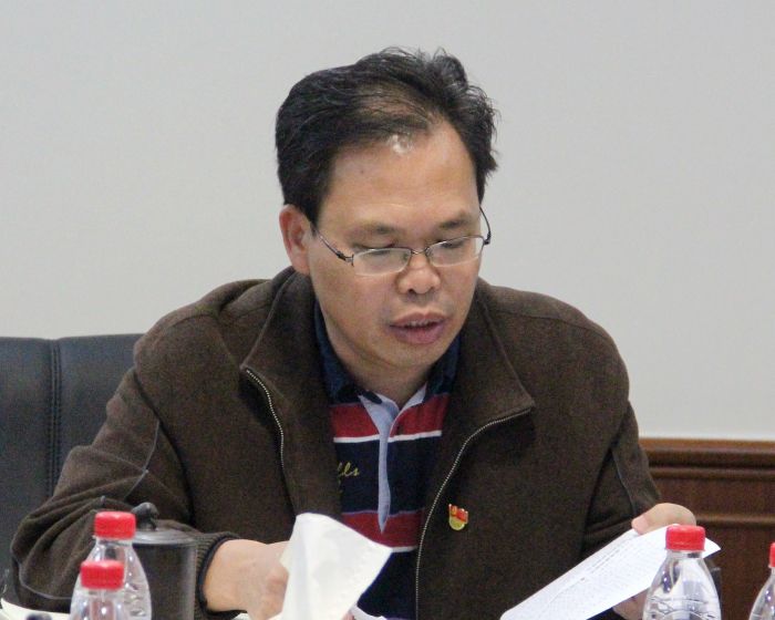 12.13陈祖训在会上作讲话。。冯学萍 摄.jpg