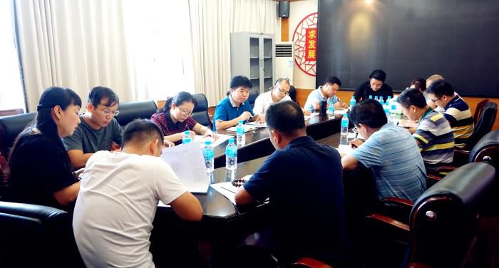 1聚会现场。！。谢微旋 摄700.JPG