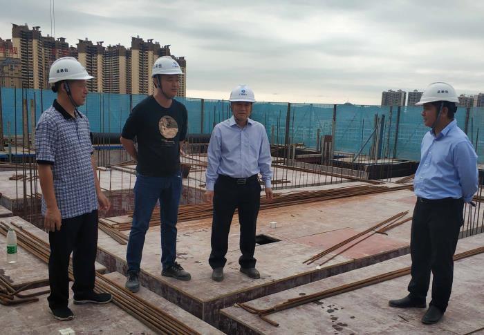 1.1检查现场！！。李挺 摄700.jpg