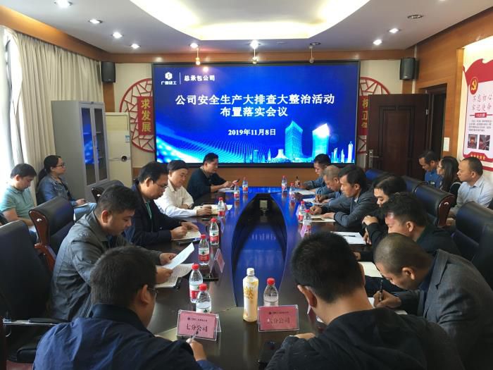 3聚会现场。覃洪浩 摄700.jpg