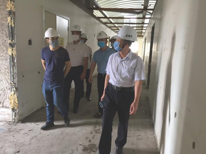 2.1现场检查指导。。熊国梁 摄700.jpg