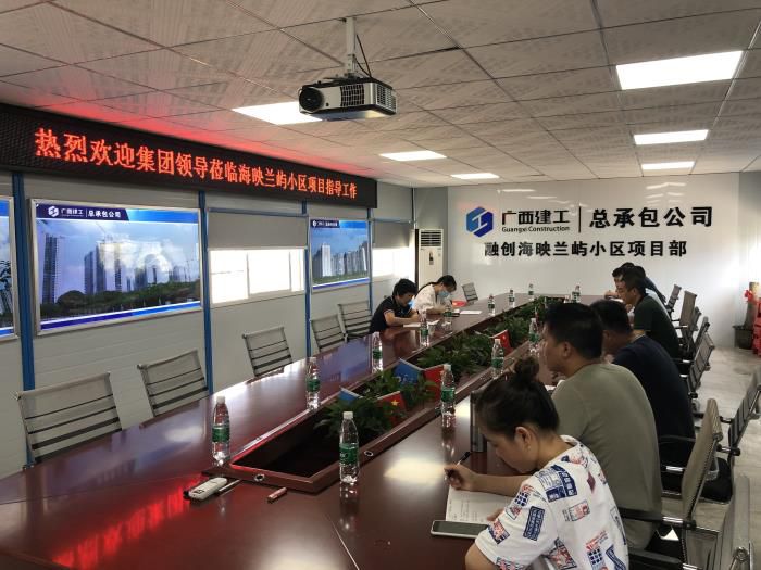 2.1聚会现场！！！。冯钊 摄 (2)700.jpg