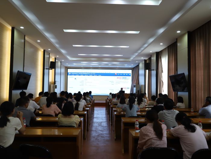 培训现场。。李杰 摄.jpg