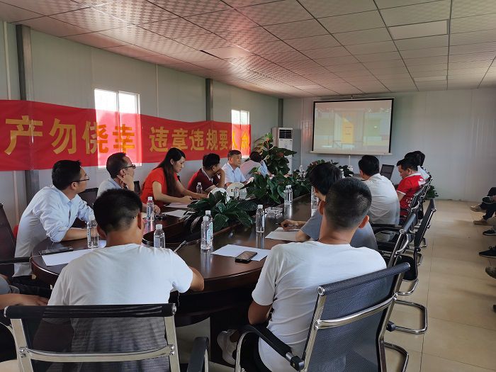 聚会现场。。罗凯 摄.jpg