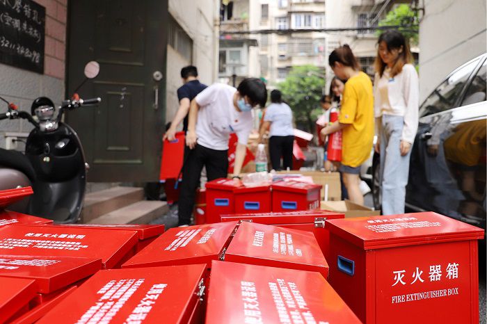 3.0    60个灭火箱期待分配.JPG