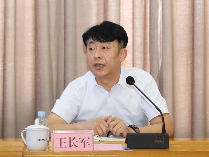 2王长军讲话。。李立云 摄.jpg