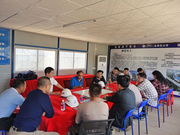 聚会现场！。陆大南 摄.jpg