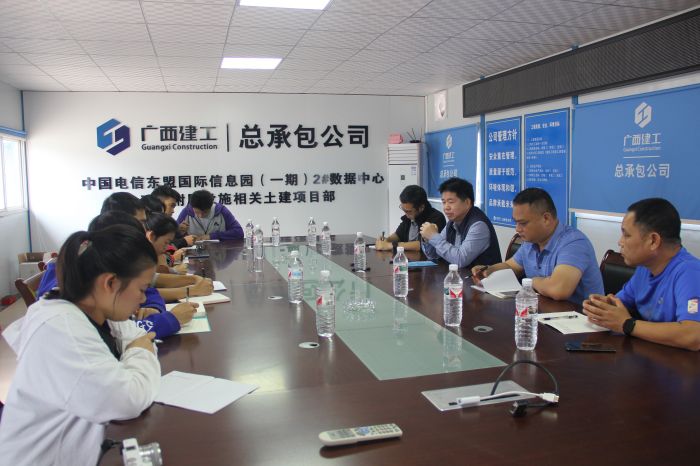 聚会现场。李立云 摄.jpg