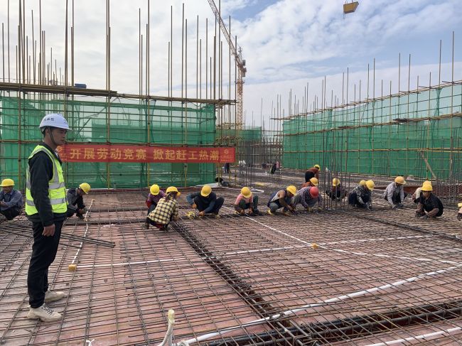 劳动竞赛现场！！！。杨祯文 摄.jpg