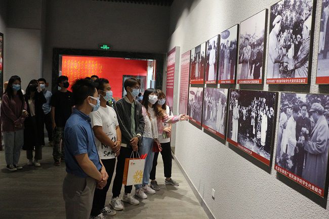 旅行学习现场。。。张钊林 摄（修图）.jpg