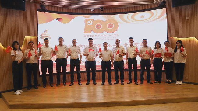 合影。。。卢勤 摄（修图）.jpg