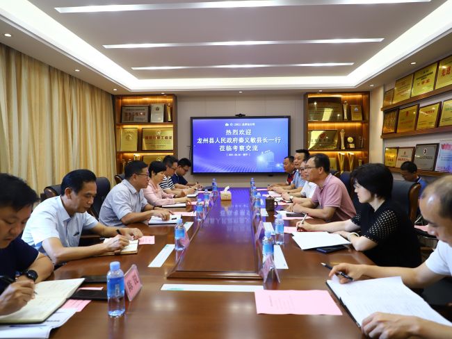 3聚会现场。。 郑诗宝 摄.jpg