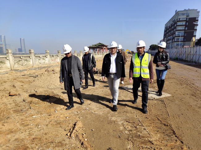 检查现场。林鹏飞 摄（修图）.jpg