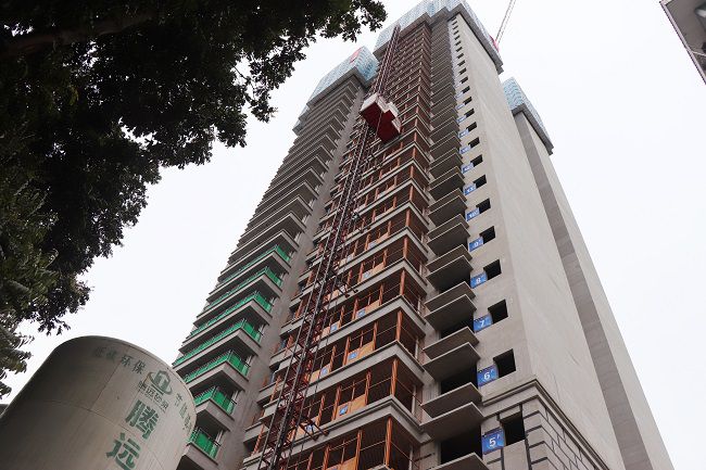 项目封顶现场。。。周煜川 摄（修图）.jpg