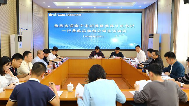 聚会现场 修图.jpg