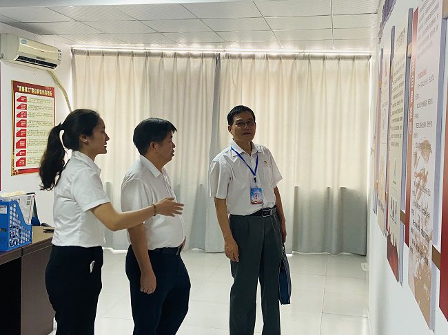 旅行党员活动室。卢丽君 摄（修图）.jpg